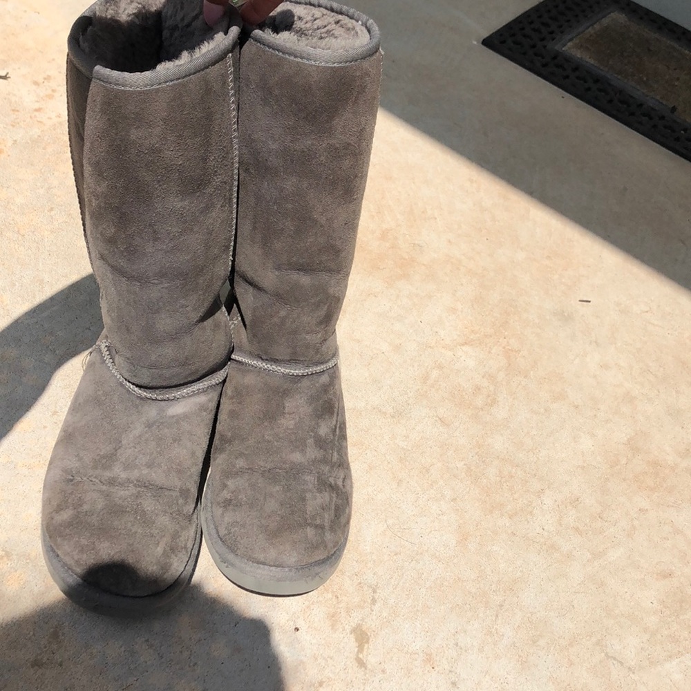 grey Ugg boots